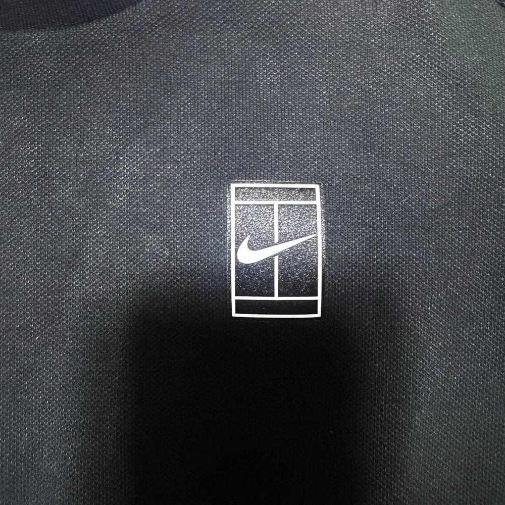 NikeCourt Dri-FIT Tennis Crewneck Sweatshirt Black Men’s Medium - Picture 4 of 11